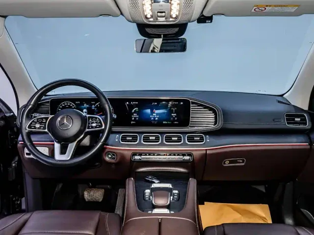 Mercedes-Benz GLE-Class — Фото автомобиля 30