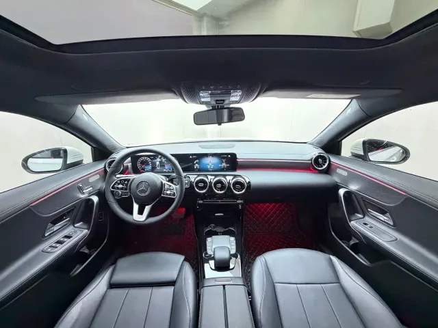 Mercedes-Benz A-Class — Фото автомобиля 17