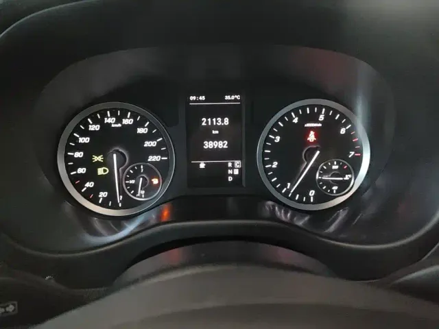 Mercedes-Benz Vito — Фото автомобиля 7