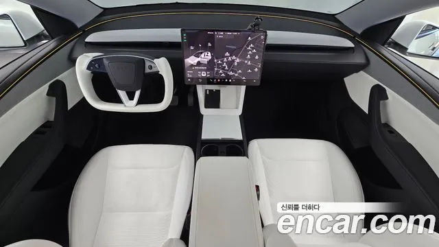 Tesla Model Y — Фото автомобиля 7