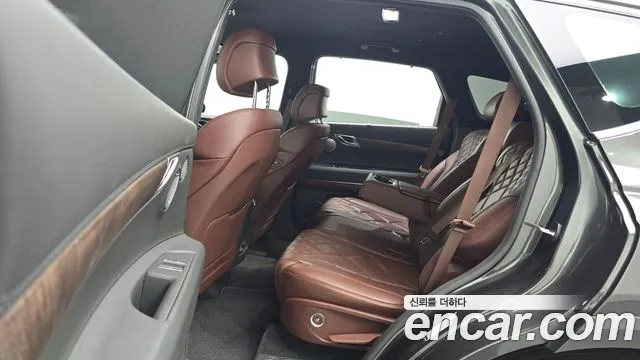Genesis GV80 2.5T Бензин AWD — Фото автомобиля 17