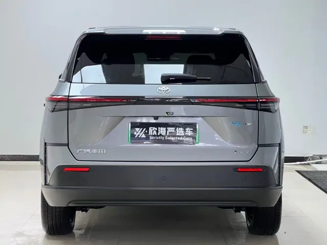 Toyota BoZhi 3X — Фото автомобиля 5