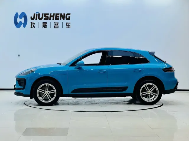 Porsche Macan — Фото автомобиля 3