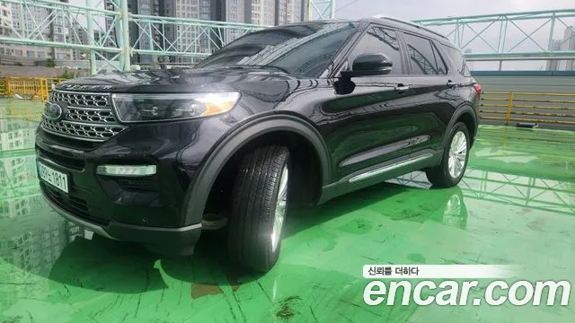 Ford Explorer 6th Gen — Фото автомобиля 2
