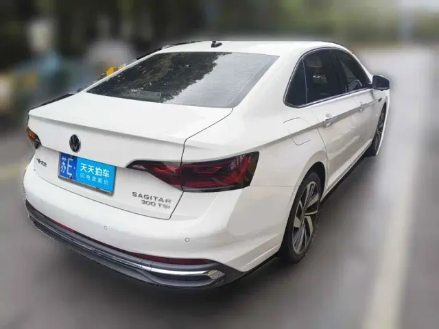 Volkswagen Sagitar — Фото автомобиля 2