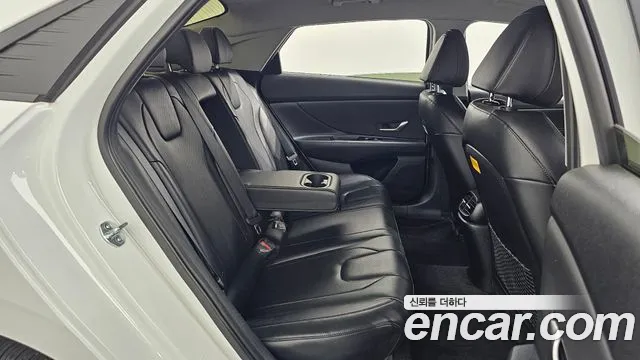 Hyundai Avante — Фото автомобиля 18