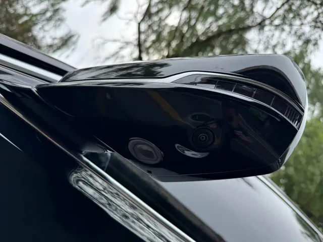 Cadillac CT5 — Фото автомобиля 6