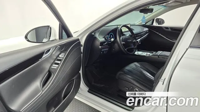 Genesis G80 Бензин 2.5 турбо AWD — Фото автомобиля 10