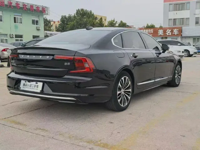 Volvo S90 — Фото автомобиля 6