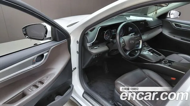 Hyundai Grandeur Grandeur (New) — Фото автомобиля 10