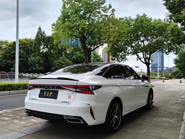 Chery Arrizo 8 — Фото автомобиля 11