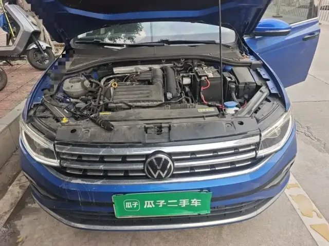 Volkswagen Bora — Фото автомобиля 16