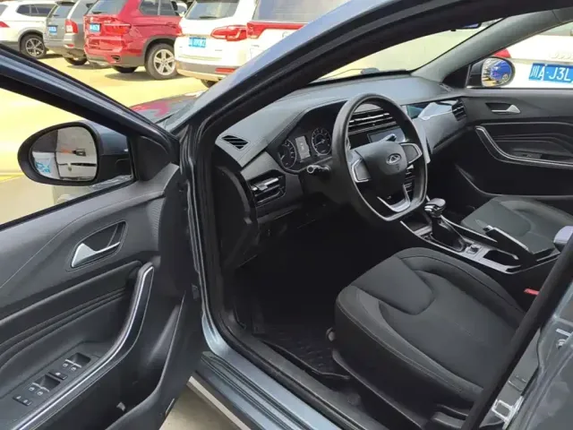 Chery Tiggo 3x — Фото автомобиля 15