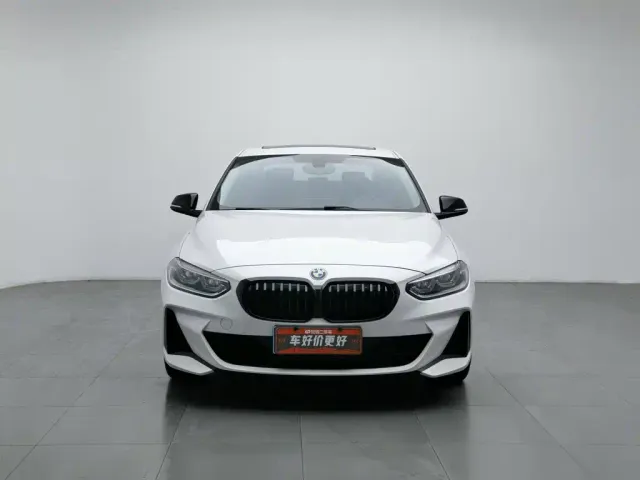 BMW 1 Series — Фото автомобиля 3