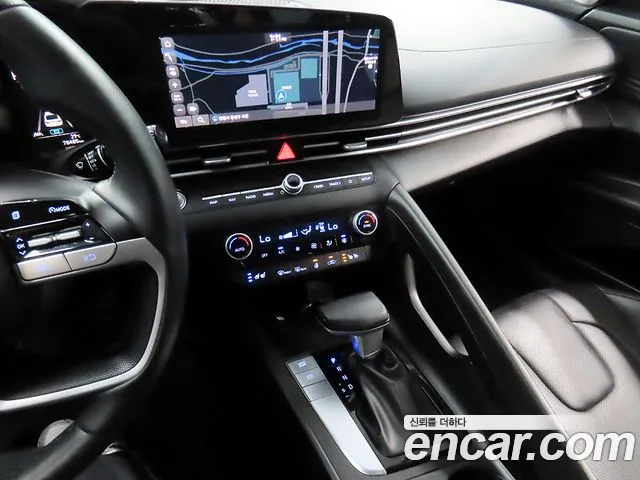 Hyundai AVANTE Avante (CN7) — Фото автомобиля 14