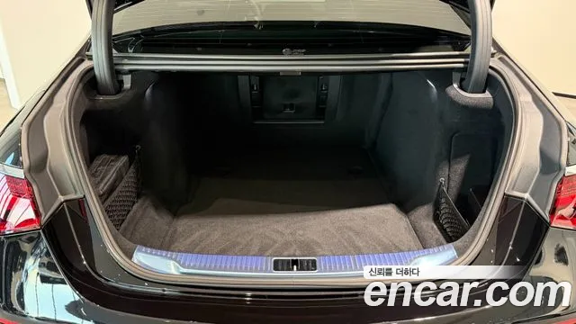 Mercedes-Benz S-Class W223 — Фото автомобиля 10