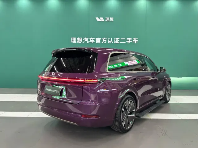 Li Auto L9 — Фото автомобиля 2