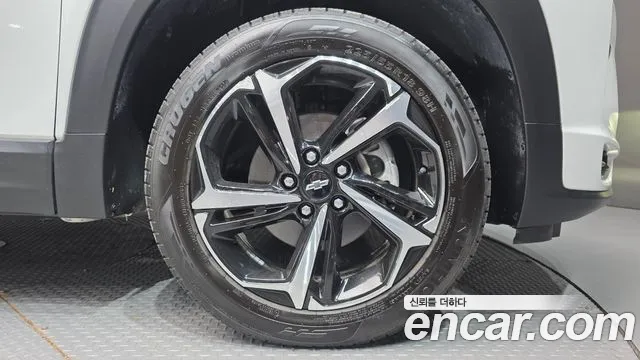 ChevroletGMDaewoo Trailblazer Trailblazer 1.3 турбо 4WD — Фото автомобиля 18