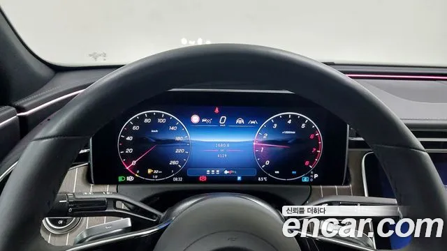 Mercedes-Benz E-Class E-класс W214 E300 4MATIC Exclusive — Фото автомобиля 8