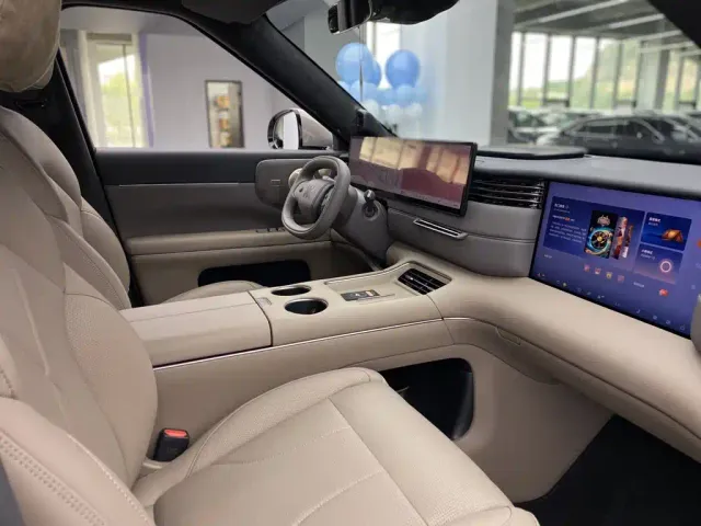 IM Motors LS8 — Фото автомобиля 20
