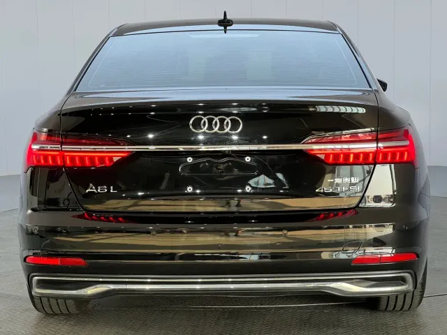 Audi A6L — Фото автомобиля 23