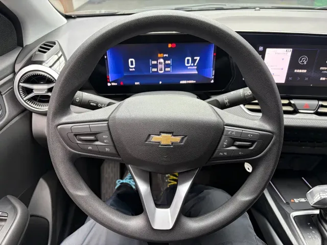 Chevrolet Monza — Фото автомобиля 10