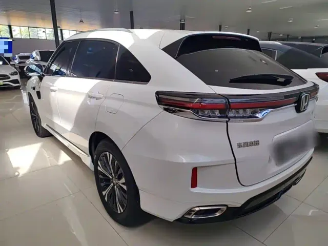 Honda UR-V — Фото автомобиля 4