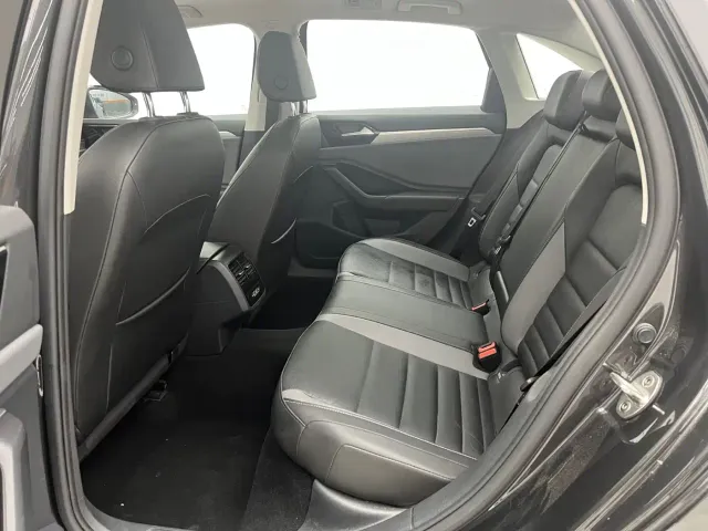 Volkswagen Sagitar — Фото автомобиля 13