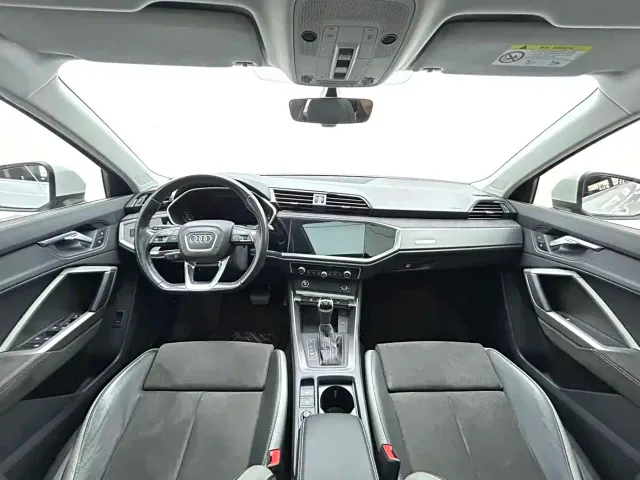 Audi Q3 — Фото автомобиля 6