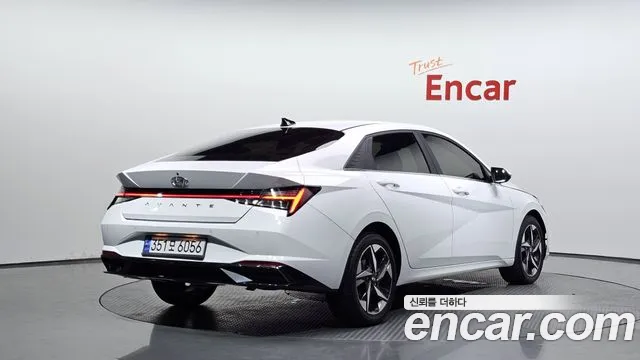 Hyundai AVANTE Avante (CN7) — Фото автомобиля 2
