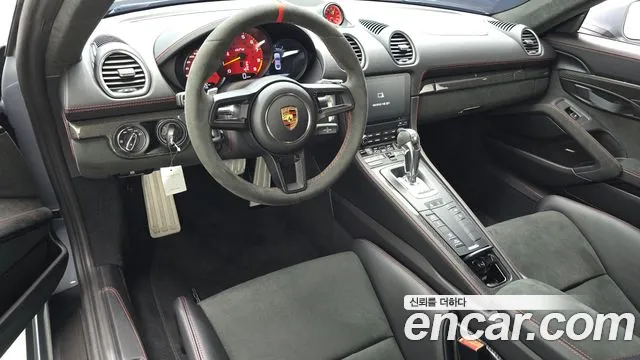 Porsche 718 — Фото автомобиля 7