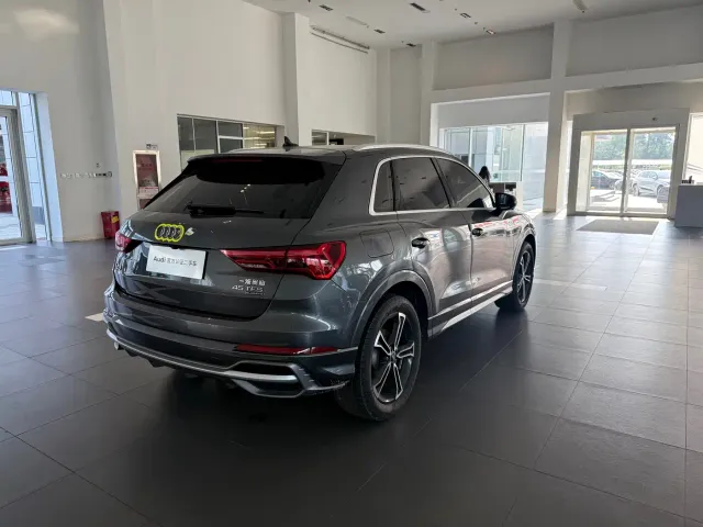 Audi Q3 — Фото автомобиля 7