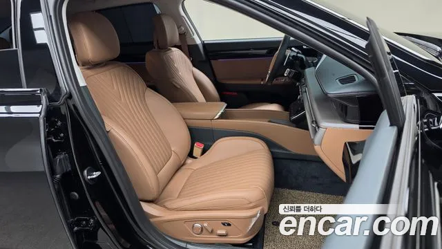 Hyundai Grandeur GN7 — Фото автомобиля 17