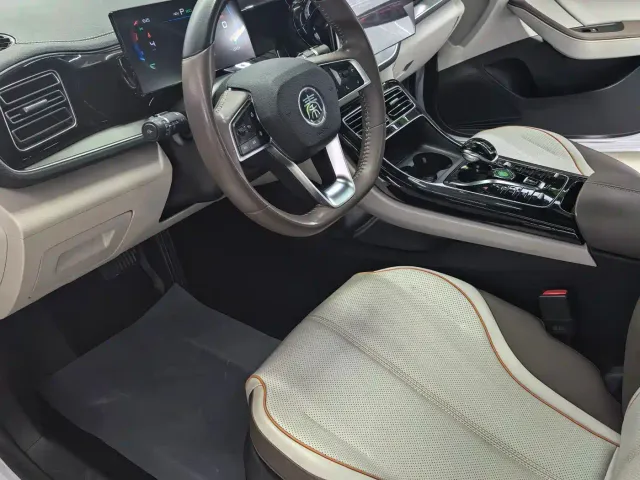 BYD Qin PLUS — Фото автомобиля 7