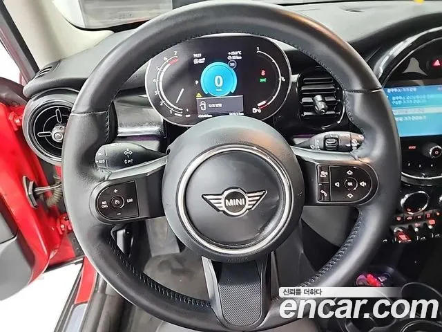 Mini Cooper Cooper Classic — Фото автомобиля 12