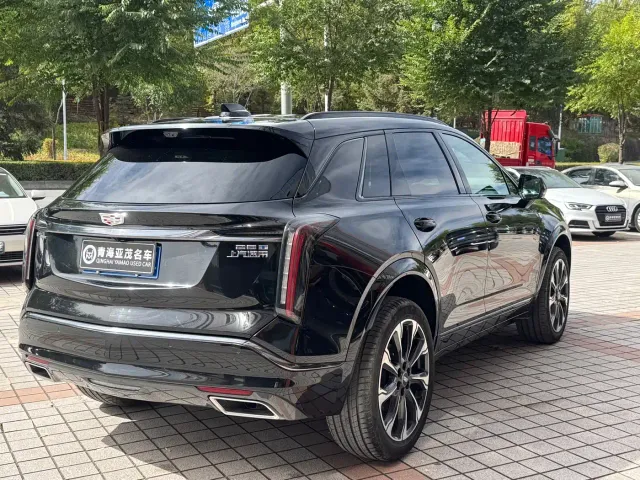 Cadillac XT5 — Фото автомобиля 15