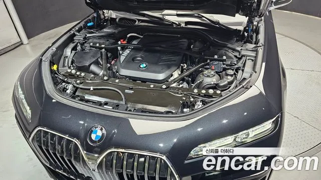 BMW 7-Series — Фото автомобиля 6
