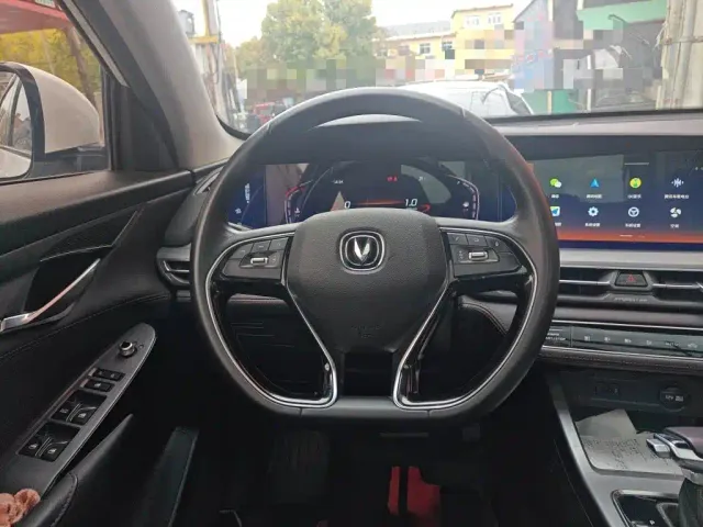 Changan CS75 Plus — Фото автомобиля 6