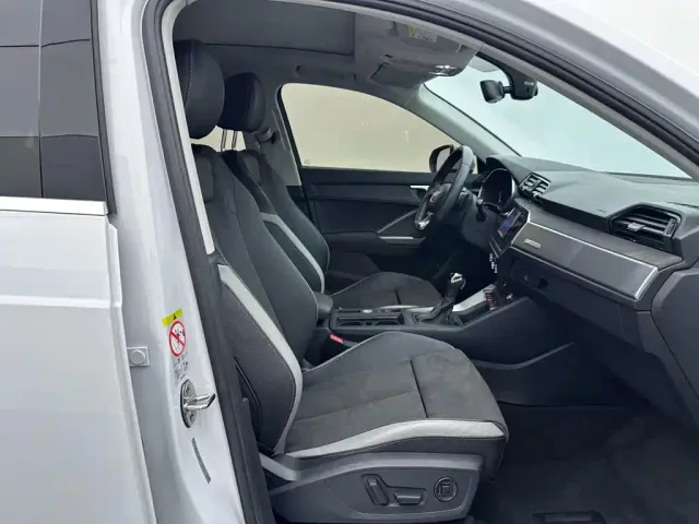 Audi Q3 — Фото автомобиля 11