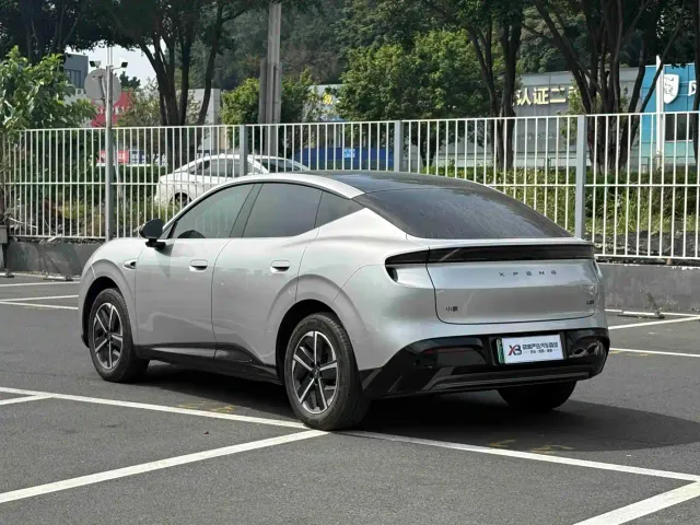 Xpeng MONA SUV — Фото автомобиля 11
