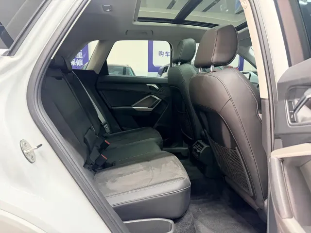 Audi Q3 — Фото автомобиля 13
