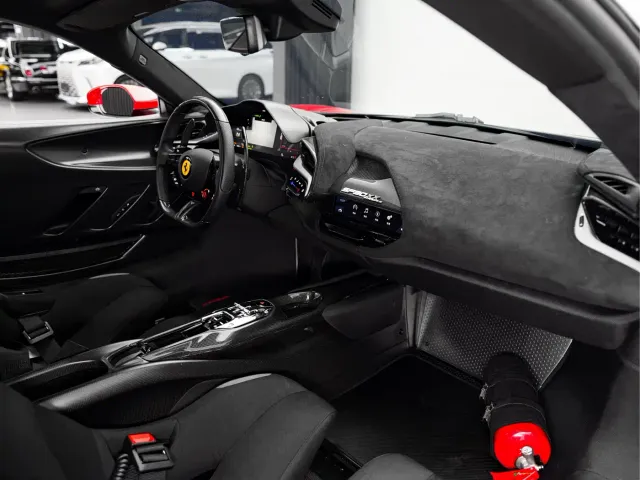 Ferrari SF90 — Фото автомобиля 22
