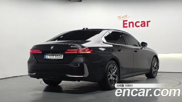 BMW 5-Series 5 серия (G60) — Фото автомобиля 2