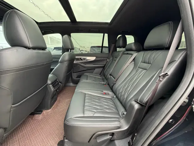 GAC Trumpchi GS8 — Фото автомобиля 8