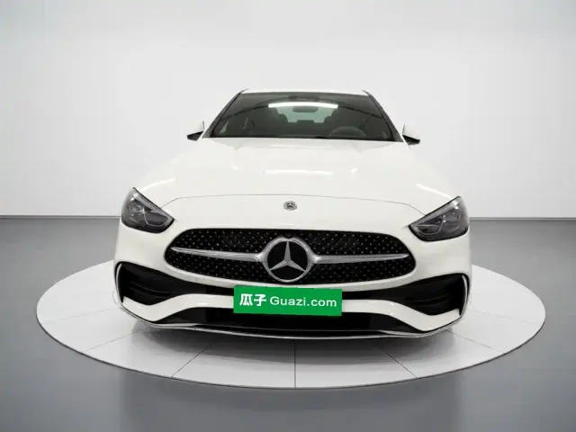 Mercedes-Benz C-Class — Фото автомобиля 2