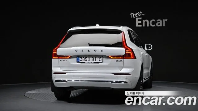 Volvo XC60 2nd Gen — Фото автомобиля 4