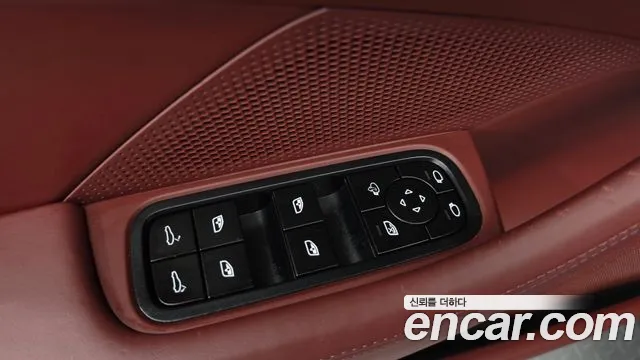 Porsche Panamera 976 — Фото автомобиля 30