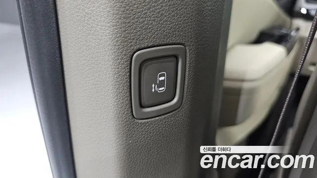 Kia Canival Carnival 4 поколение Бензин 9 мест Noblesse — Фото автомобиля 16