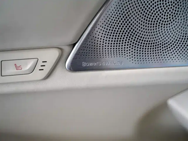 BMW 7 Series — Фото автомобиля 12