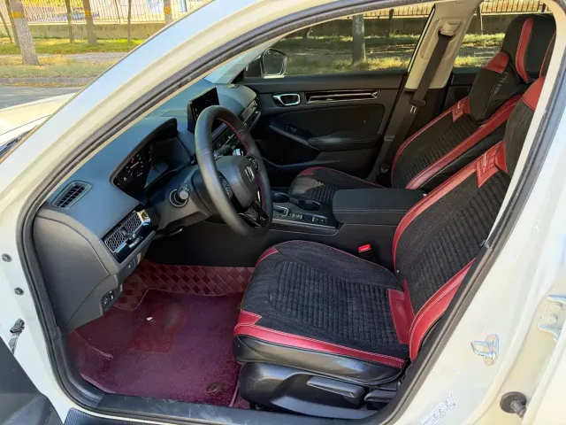Honda Civic — Фото автомобиля 5